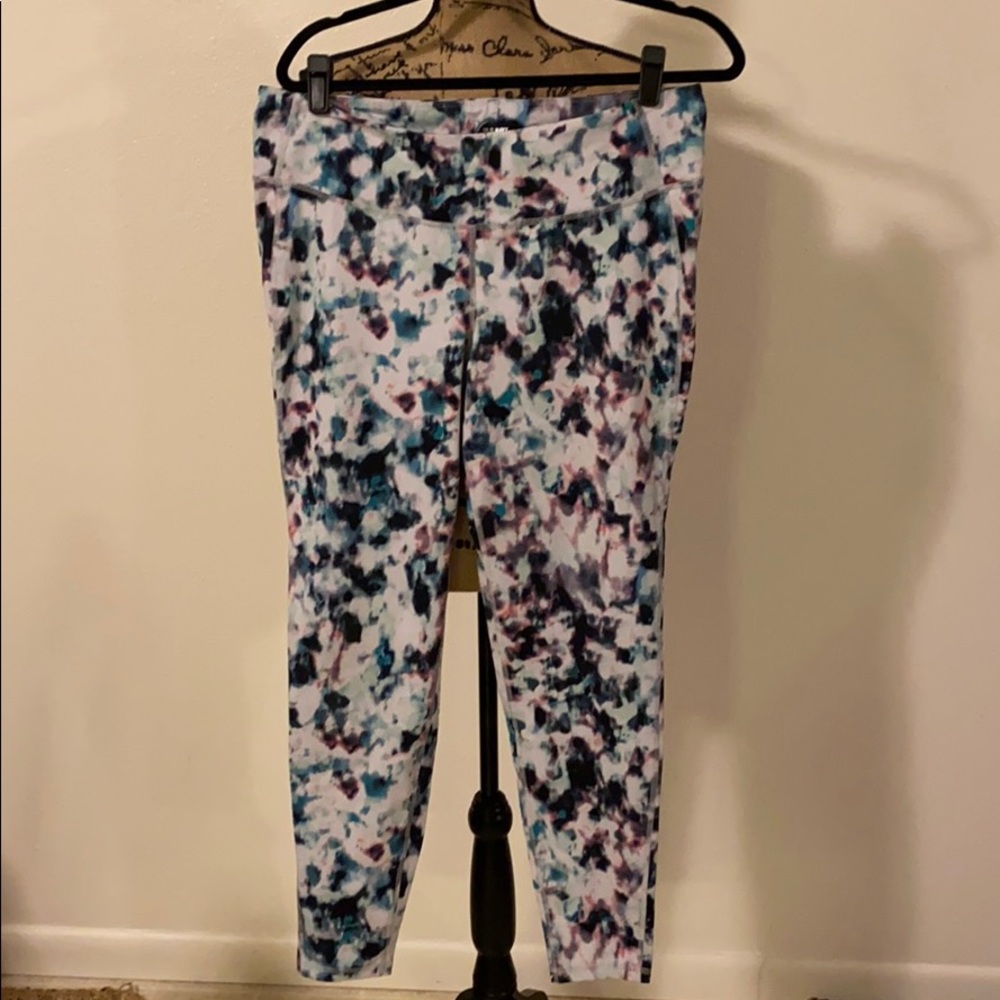 Old navy active dry workout legging